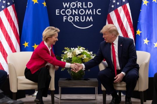 Trump_Ursula_1020